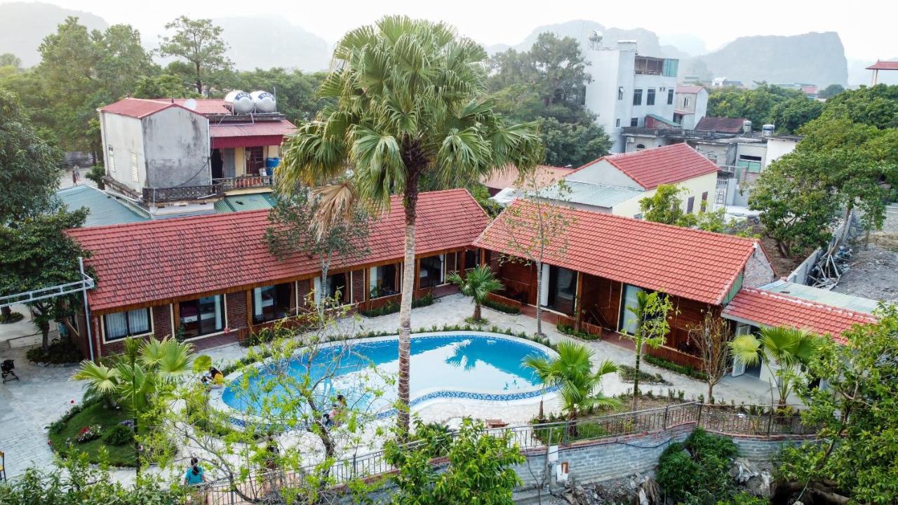 D&D Riverside Homestay Xuan Son Екстериор снимка