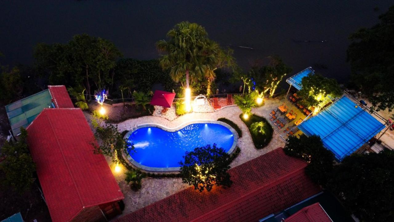 D&D Riverside Homestay Xuan Son Екстериор снимка
