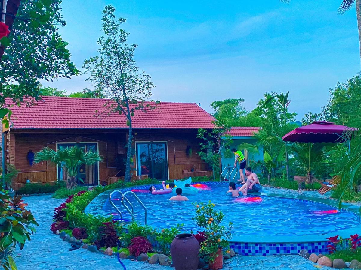 D&D Riverside Homestay Xuan Son Екстериор снимка